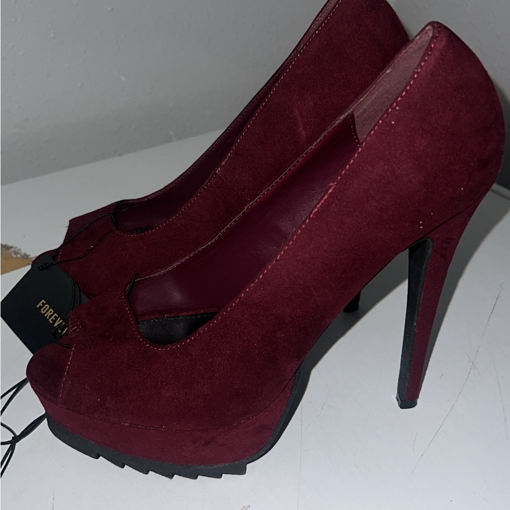 Forever 21 Women's Burgundy High Heel Shoes